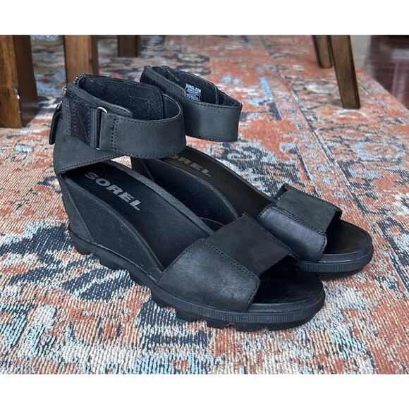 SOREL Women's Joanie II Ankle Strap Black Leather Wedge Sandals Size 8 - Picture 1 of 11
